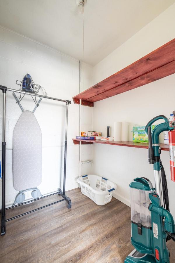 Georgetown Villas 1-1B Close To Cleveland Airport And The Rocky River Valley 페어뷰공원 외부 사진